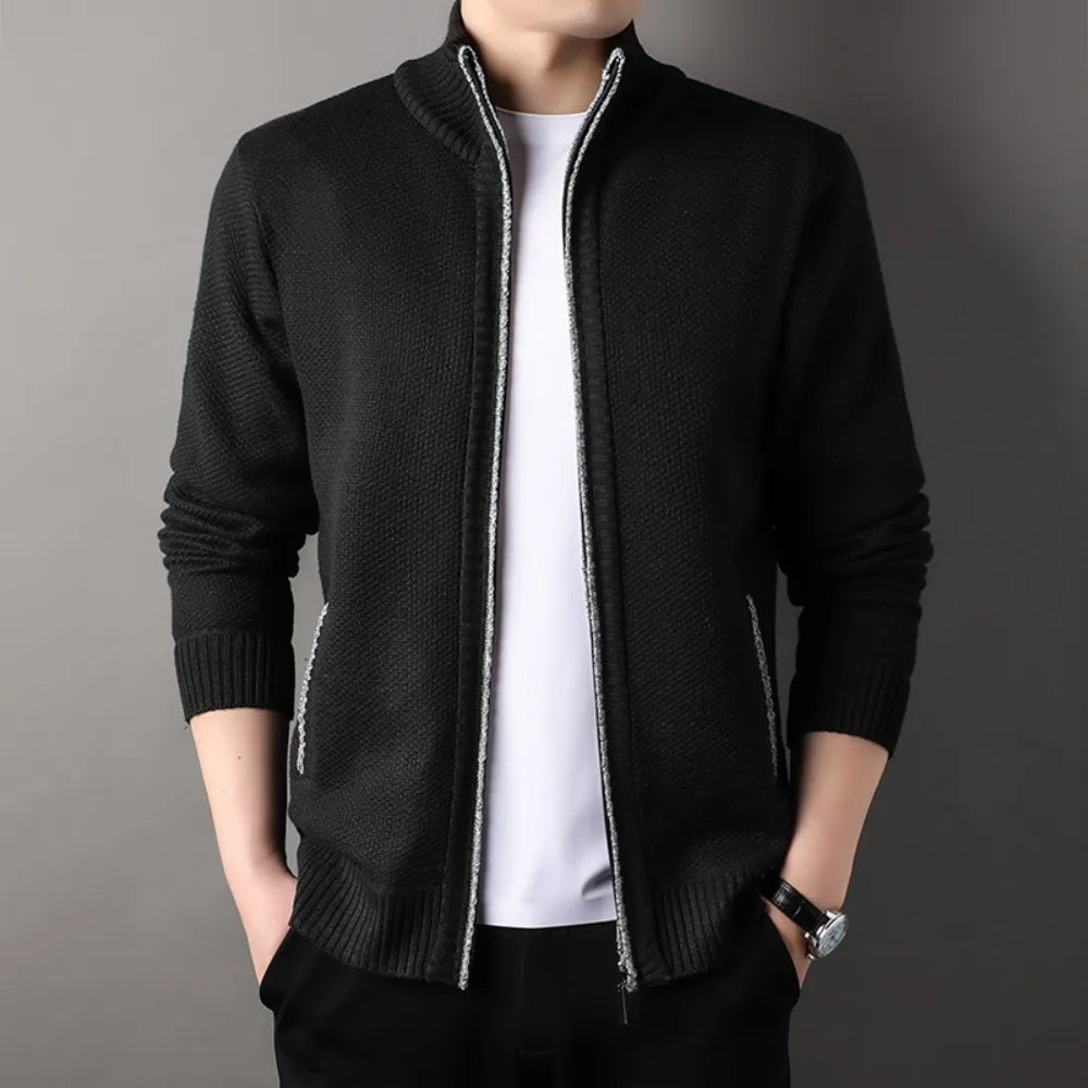 stielvolle Strickjacke